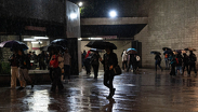 Revisa el pronóstico del clima y planifica tu día.