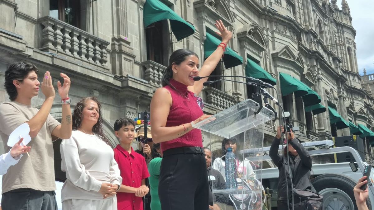 'La Bonita' Sánchez realizó una caminata acompañada por funcionarios estatales y agrupaciones civiles | David Meléndez