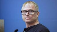 Smith, de 55 años, fue recluido en la cárcel del condado de Orange.