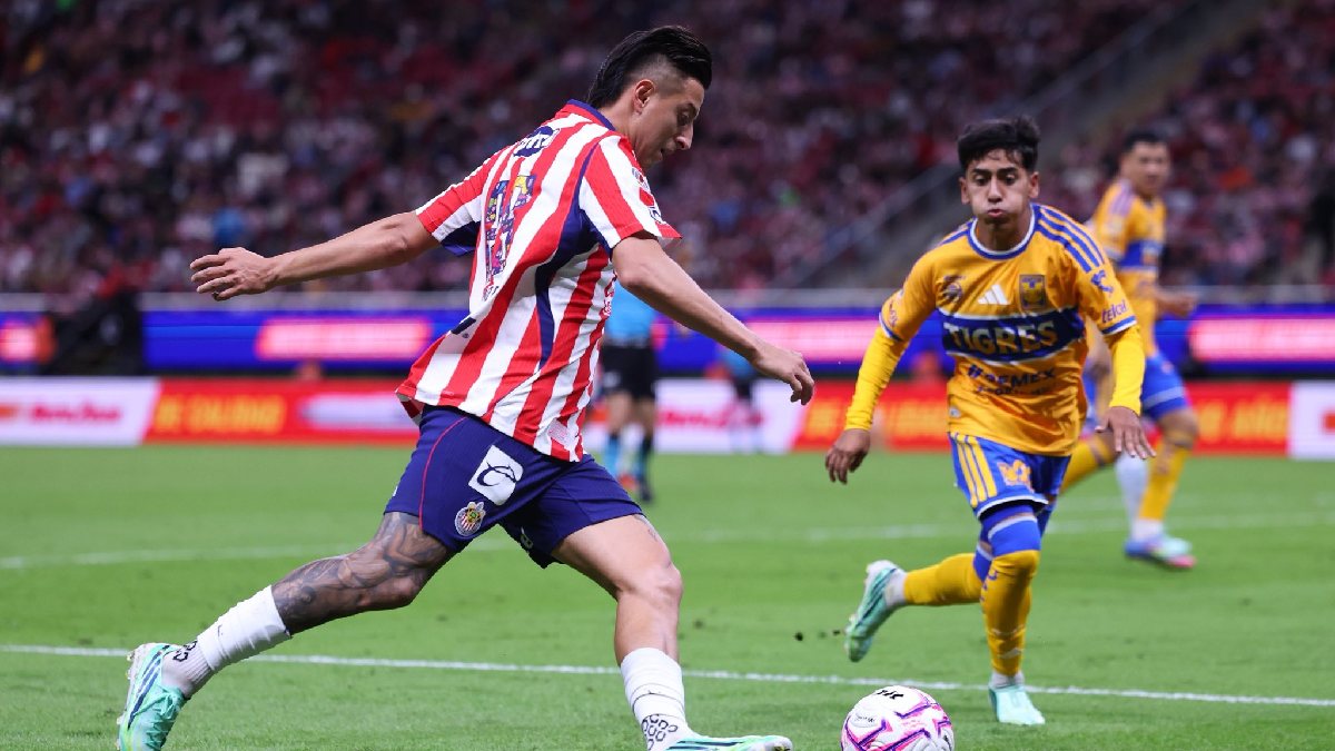 Tigres acumula 4 visitas al Akron sin poder derrotar a Chivas en Liga MX / Facebook