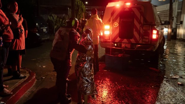 Sigue las indicaciones de los cuerpos de emergencia ante un evento sísmico.