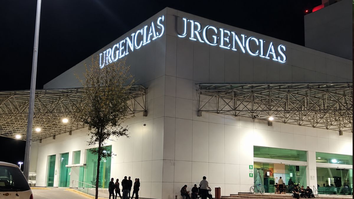 Tras la agresión entre la calle Nazas y Dolores del Río, la víctima fue trasladada a la Clínica 1 del IMSS para evaluar su herida de bala.