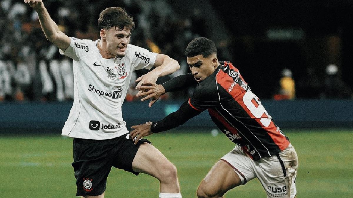 Corinthians está a un punto de puestos del descenso, donde se encuentra Inter de Porto Alegre y Gremio / Facebook