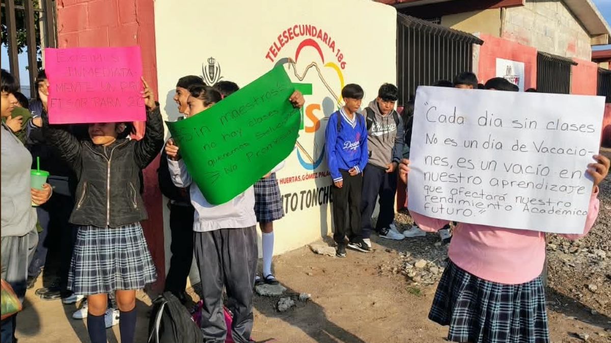 La dirección se ha visto en la necesidad de redistribuir a los alumnos del grupo afectado entre los otros salones.