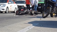El accidente generó obstrucciones en la vialidad.