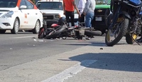 El accidente generó obstrucciones en la vialidad.
