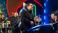 Julión Álvarez reunió al público saltillense para prolongar la jornada musical.