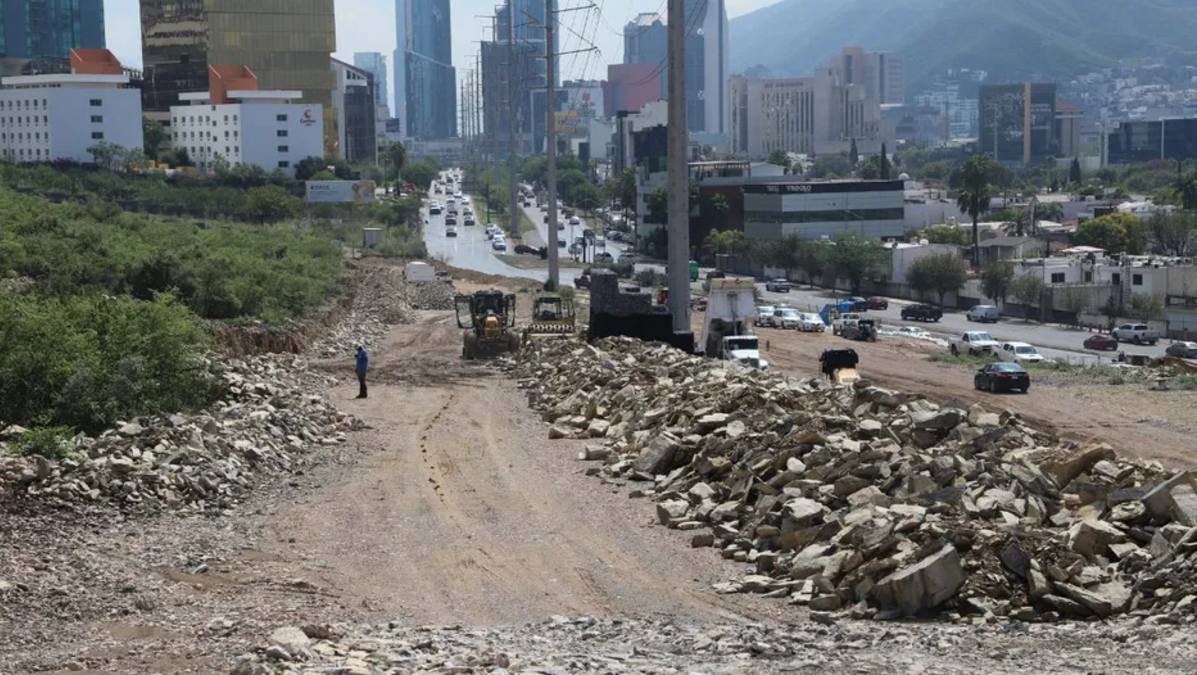 Las obras de la interconexión San Pedro-Monterrey avanzan.