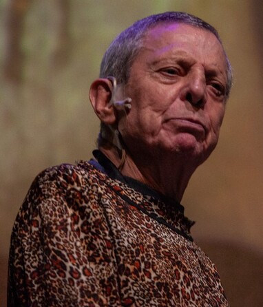 Leonardo Bono niega la pérdida de un ojo y critica la difusión de rumores.