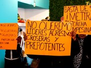 Locatarios de San Ramón acusaron a presuntos grupos de choque de Antorcha por ser quienes acudieron para intimidarlos / Agencia Es Imagen