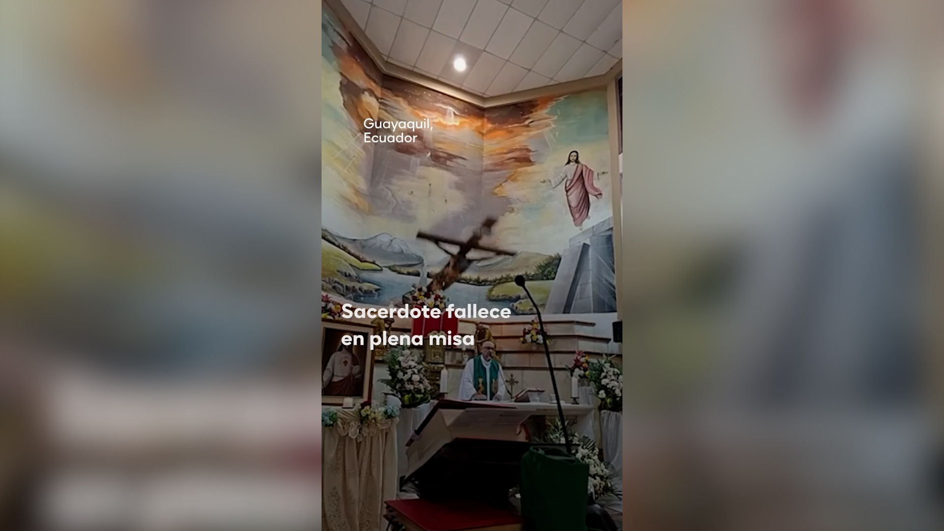Sacerdote muere aplastado por crucifijo en plena misa