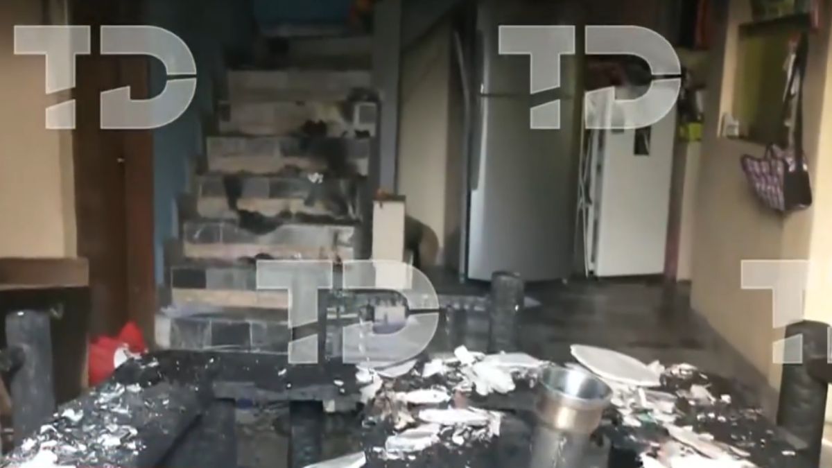 Un hombre en estado de ebriedad incendió su casa en Ecatepec, Edomex.