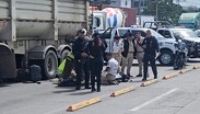 El hombre perdió la vida en el lugar pese a los esfuerzos de paramédicos por reanimarlo