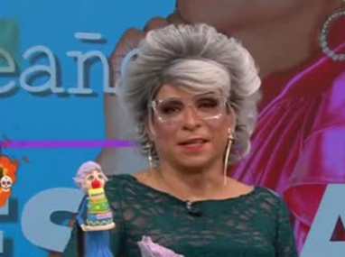 Maestra Resurrección celebra su cumpleaños en Vivalavi Mx