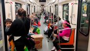 El Metro CdMx puede presentar retrasos en el servicio debido a objetos caídos en las vías.