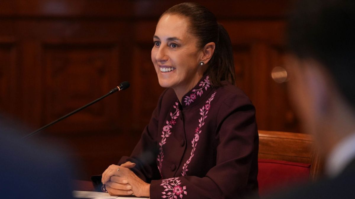Sheinbaum encabeza por segundo mes consecutivo la clasificación de mandatarios latinoamericanos.