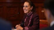 Sheinbaum encabeza por segundo mes consecutivo la clasificación de mandatarios latinoamericanos.