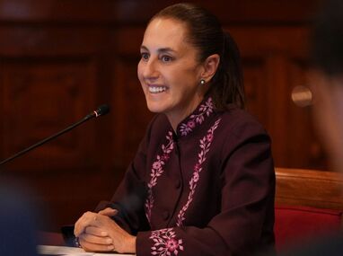 Sheinbaum encabeza por segundo mes consecutivo la clasificación de mandatarios latinoamericanos.
