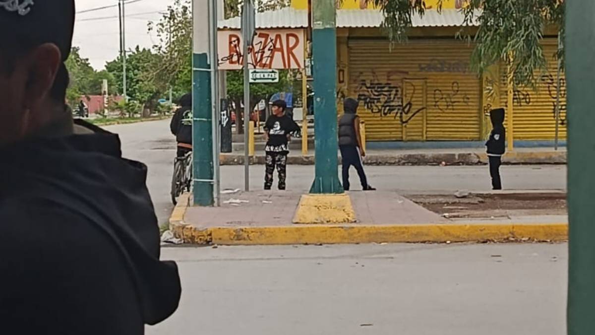 Según los testimonios expuestos, los adolescentes se aprovechan de su condición legal de menores para actuar con impunidad.