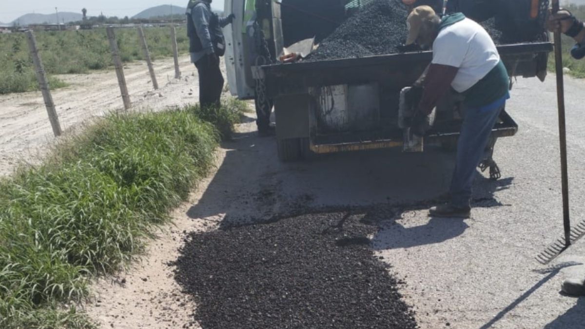 Estas labores forman parte de las acciones de mantenimiento urbano impulsadas por el Gobierno Municipal.
