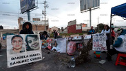 Madres buscadoras bloquean la México-Toluca para exigir avances en casos de desaparecidos