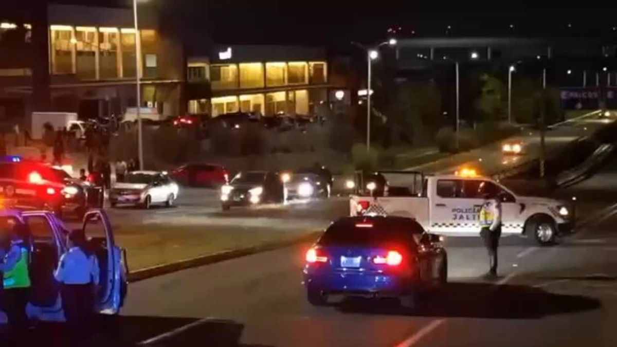 Carreras clandestinas en Jalisco: aseguran 50 automóviles y 47 motocicletas