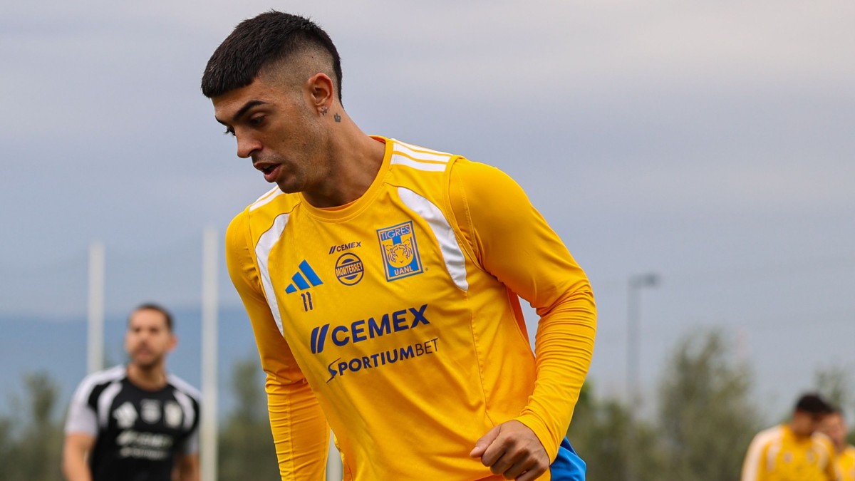 Juan Brunetta salió expulsado en la Jornada 12 ante Chivas durante el minuto 45+1.