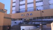 La madre, de 15 años de edad, continúa internada bajo observación médica debido a complicaciones de salud surgidas durante el proceso de parto.
