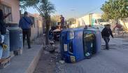 El accidente dejó considerables daños materiales.