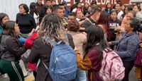 Las alumnas se enfrentaron a golpes | Imagen recreada