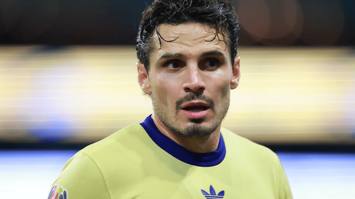 Raphael Veiga tendrá que ser intervenido quirúrgicamente.