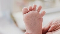 Tanto la madre como el padrastro de Darlett son menores de edad.