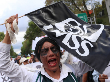 Los trabajadores del Instituto Mexicano del Seguro Social anunciaron una nueva Mega Marcha en CdMx.