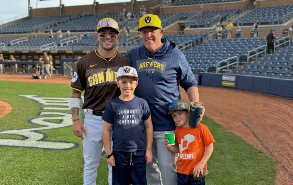 El pelotero perteneciente a los Padres de San Diego, disputa su primera campaña en la LMP antes de hacer esta pausa para asistir al Clásico de Otoño.
