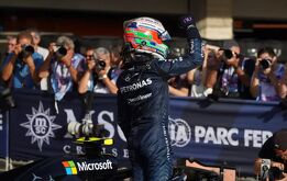 El piloto de Mercedes superó a Verstappen por 0.179 segundos en el Circuito de las Américas y parte con ventaja decisiva para la carrera del domingo.
