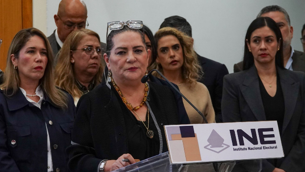 La presidenta consejera del INE se negó a declarar sobre las investigaciones a su persona.