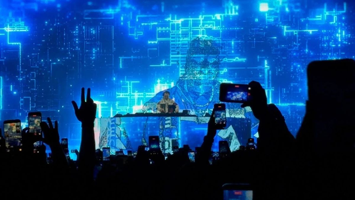 Su regreso a Monterrey dejó una noche de baile y recuerdos para los seguidores del género.