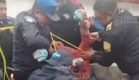 Salvan a un hombre que se intoxicó en una cisterna en Cuajimalpa.