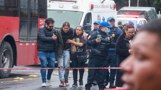 Busca la ayuda de las autoridades ante una emergencia.
