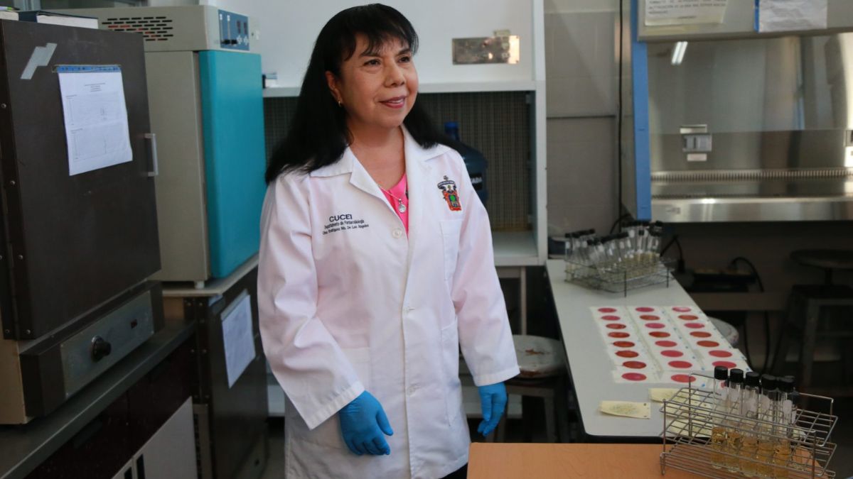 Estudio de UDG alerta por mala calidad de agua en purificadoras en el AMG. | Foto por Abraham Aréchiga.