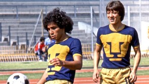 Hugo Sánchez y Jesús Ramírez jugando para Pumas | Retro Pumas UNAM