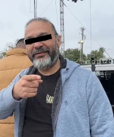 Ramon Ayala Jr. se presentó ante las autoridades y fue procesado.
