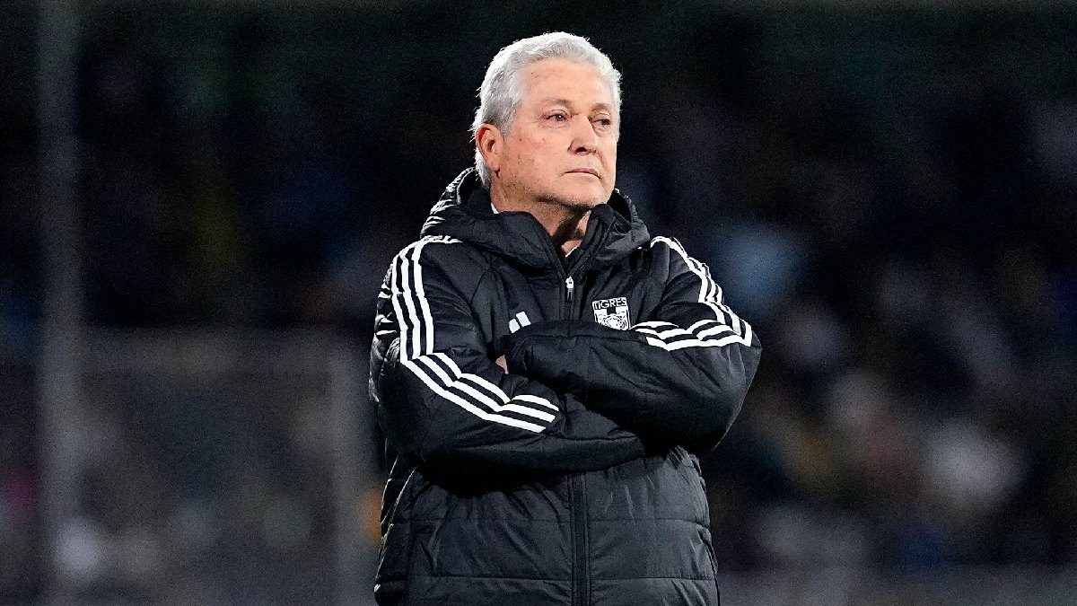 Vucetich asumió la dirección técnica de Tigres a la par de la dirección deportiva del club.