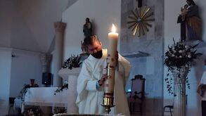 Las autoridades no han brindado detalles sobre las circunstancias particulares en las que se perdió la comunicación con el sacerdote.