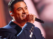 Carlos Rivera inaugura palenque con su nombre
