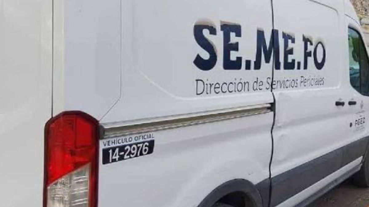 Elementos de seguridad resguardan el paraje El Cerrito en Nuevo Ideal, donde fue localizada la camioneta Ford Ranger con los dos cuerpos.