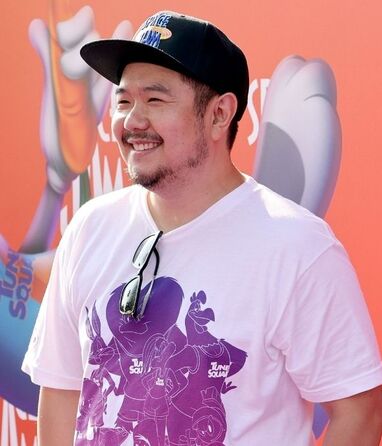 Eric Bauza dio vida a Bugs Bunny y al Pato Lucas en las producciones modernas de Looney Tunes.