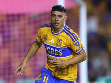 Juan Brunetta tenía contrato con Tigres hasta junio de 2027, mismo que ya fue extendido.