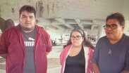 La joven se encuentra en un estado grave en el hospital.