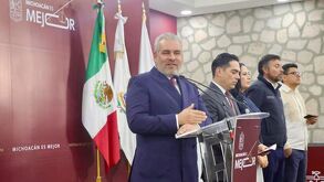 Policía de Uruapan está rebasada por el crimen: gobierno de Michoacán enviará fuerzas estatales tras inseguridad.